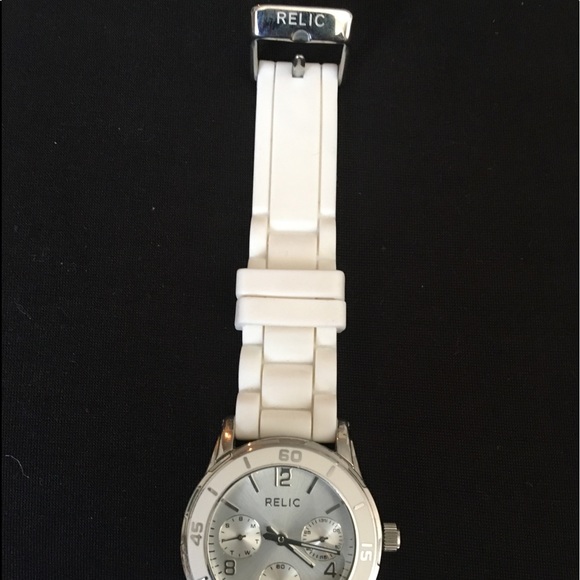 RELIC w/Working battery/ water resistant - Picture 3 of 5